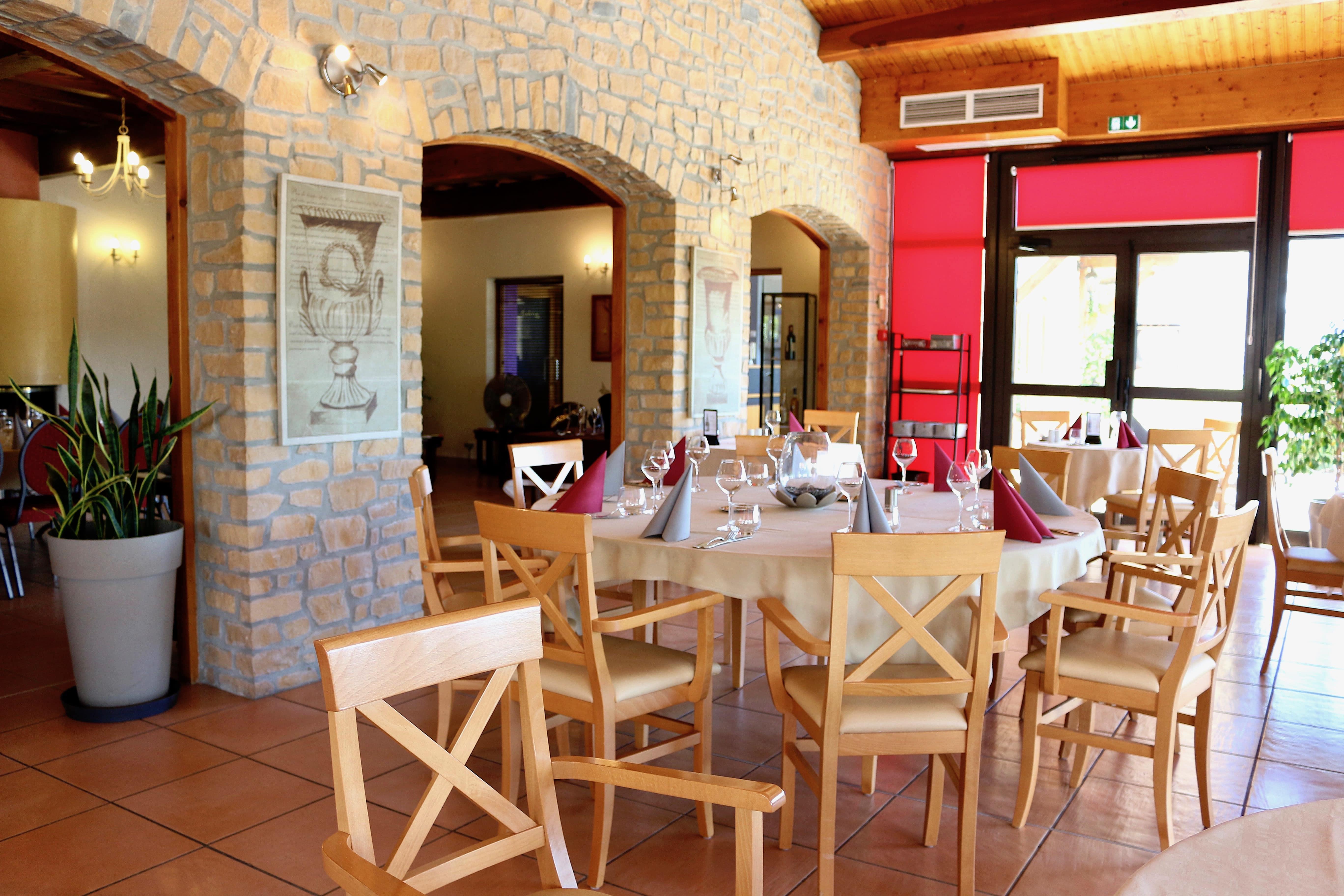Logis Hotel Restaurant Le Mas De Mon Pere Saint-Jean-le-Centenier Екстериор снимка