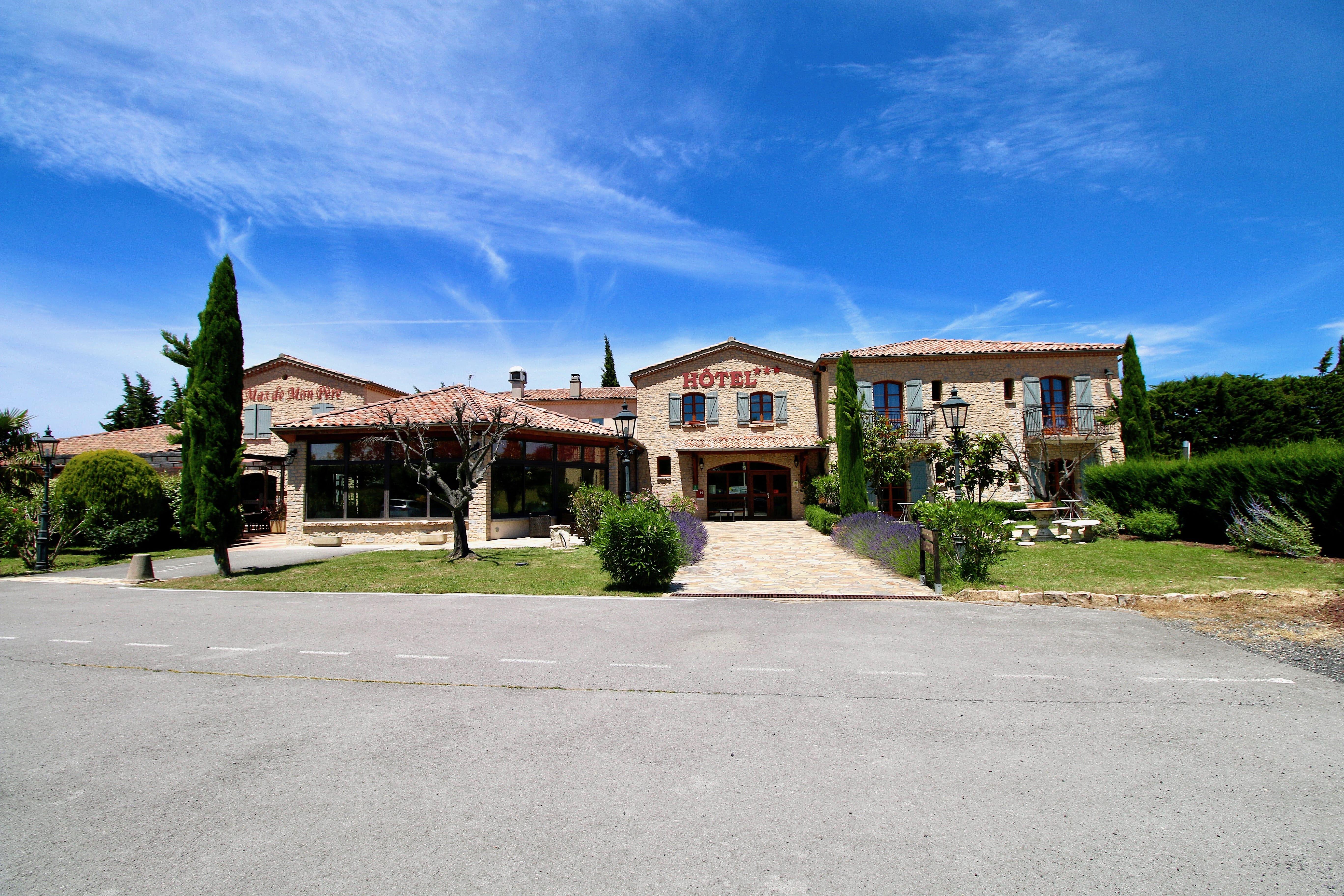 Logis Hotel Restaurant Le Mas De Mon Pere Saint-Jean-le-Centenier Екстериор снимка