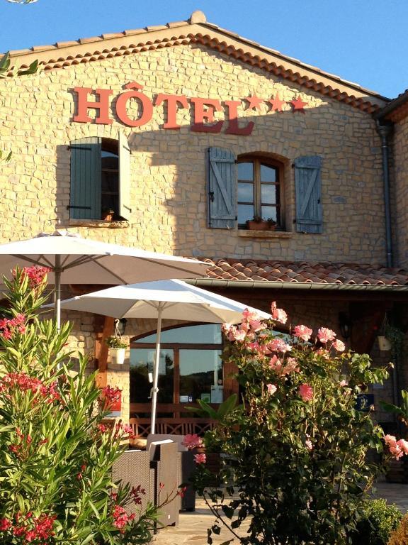 Logis Hotel Restaurant Le Mas De Mon Pere Saint-Jean-le-Centenier Екстериор снимка