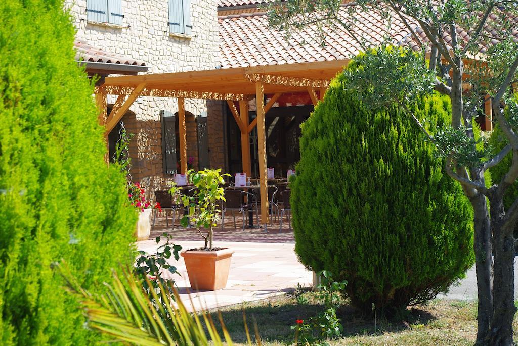 Logis Hotel Restaurant Le Mas De Mon Pere Saint-Jean-le-Centenier Екстериор снимка